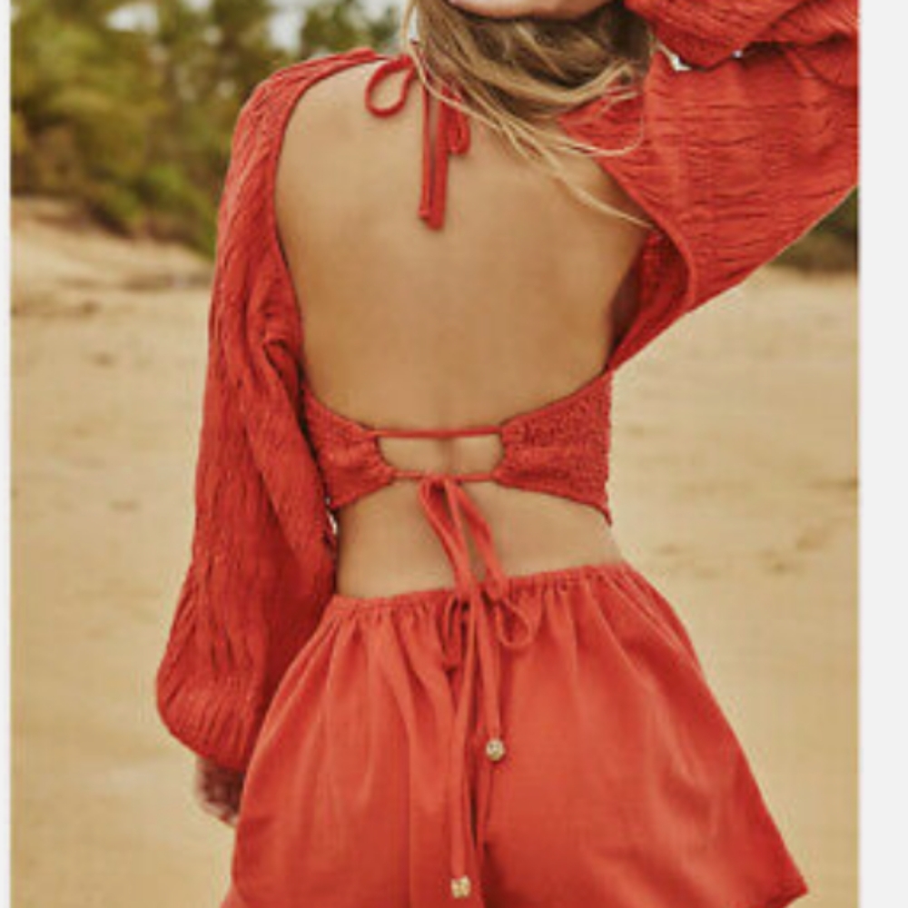 ❤️‍🔥FP Brandi Romper Smocked Balloon Long Sleeve Open back Playsuit - Picture 2 of 8